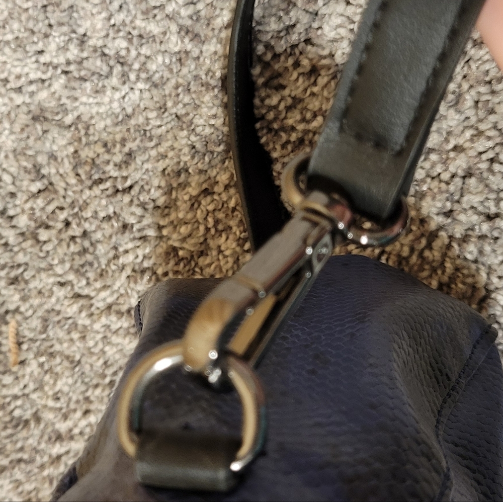 Simply Vera Blue Snake Print Purse - Picture 8 of 9